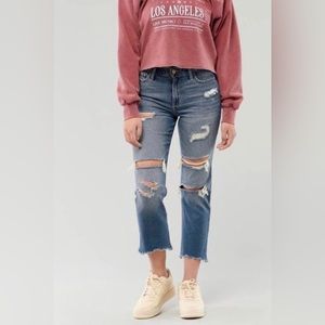 Hollister jeans size 15 reg.